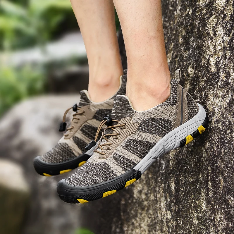 

Man Aqua barefoot shoes breathable hiking sport shoes beach upstream Rio fast dry seawater trekking sneakers picnic