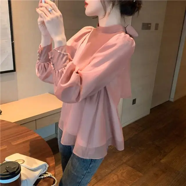 

2021 spring and autumn women's sweet bubble sleeve bow shirt Chiffon Top