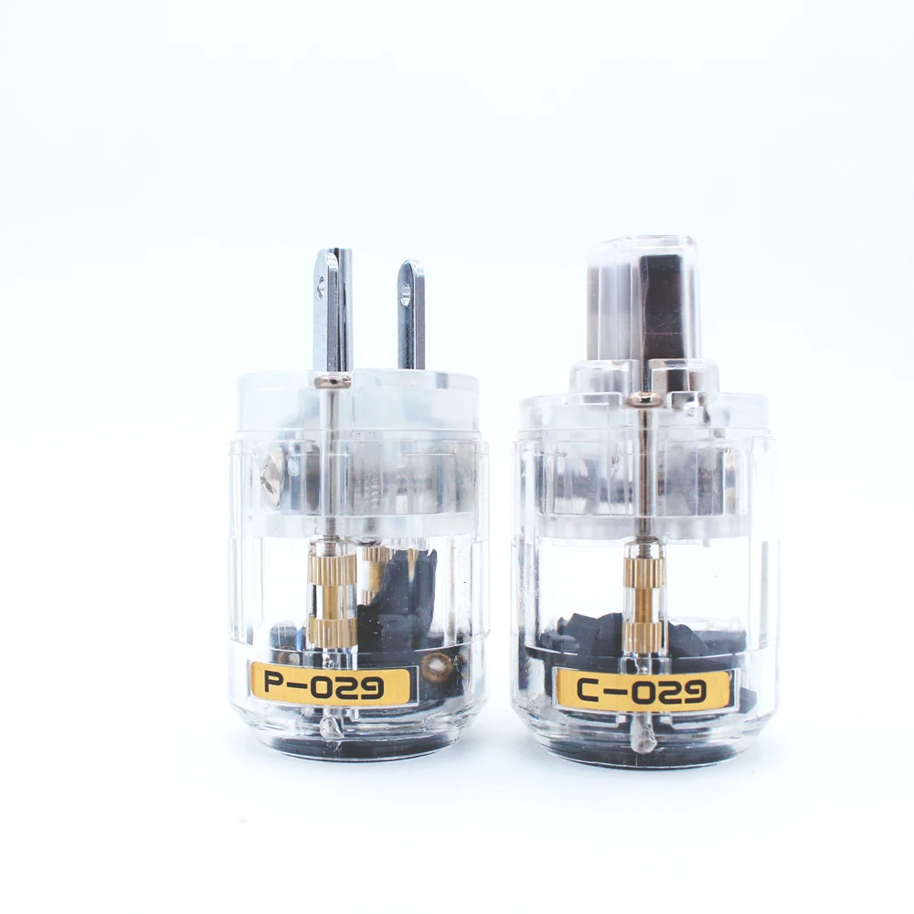 Пара стандартных и разъемов питания европейского стандарта высокоточные