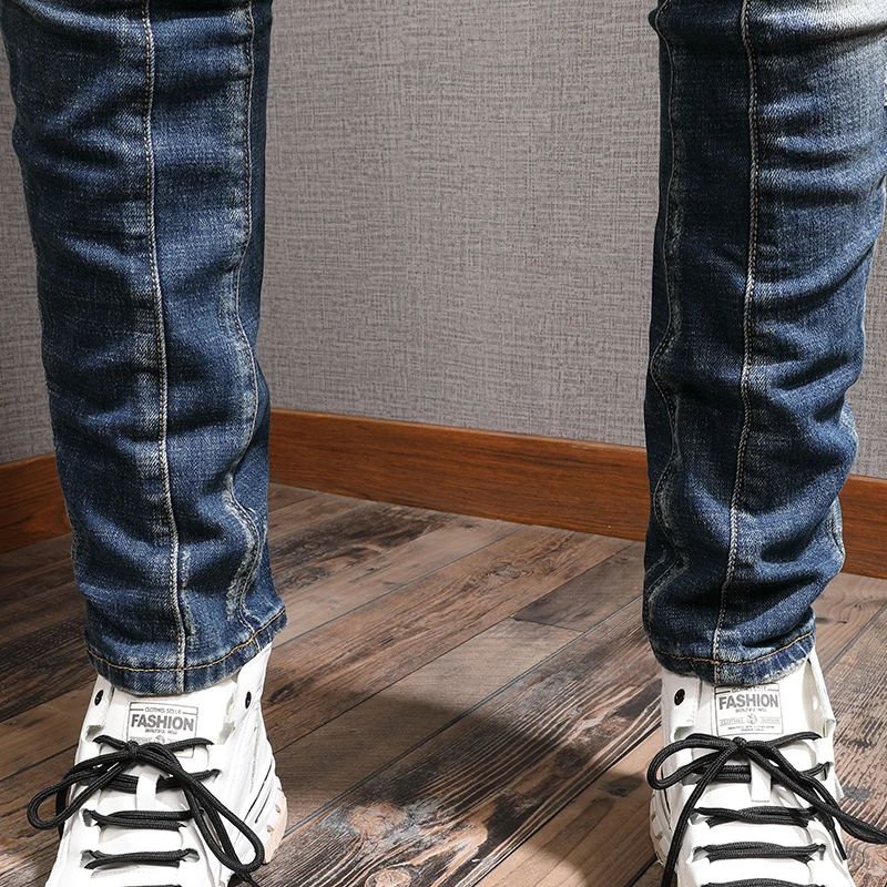 European American Street Fashion Men Jeans Spliced Designer Retro Blue Ripped Jeans Men Patched Pocket Hip Hop Denim Punk Pants