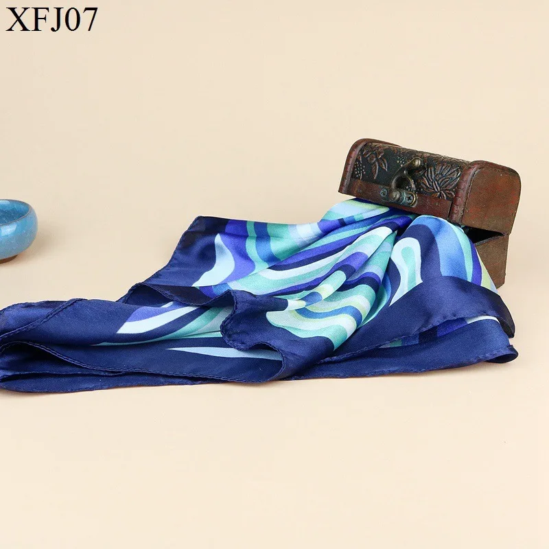 New Vortex Printed Satin Fashion Silk Scarves Temperament Lady Square Scarf Speed Sell Tong Goods Like Hot Cakes |