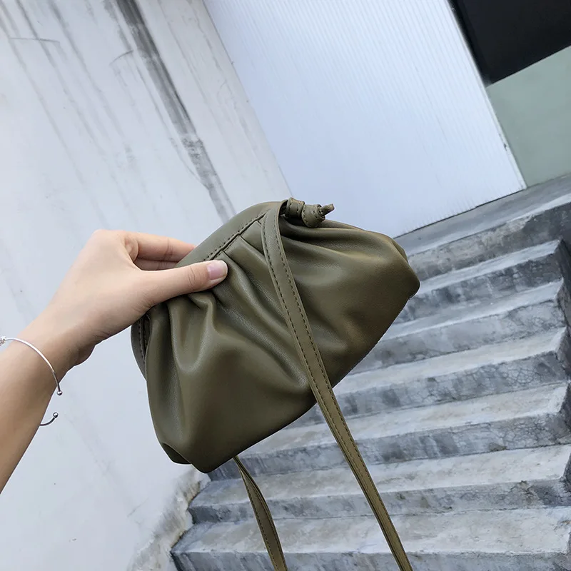 Облачная сумка мягкий кожаный кошелек женская на одно плечо сумка-мессенджер