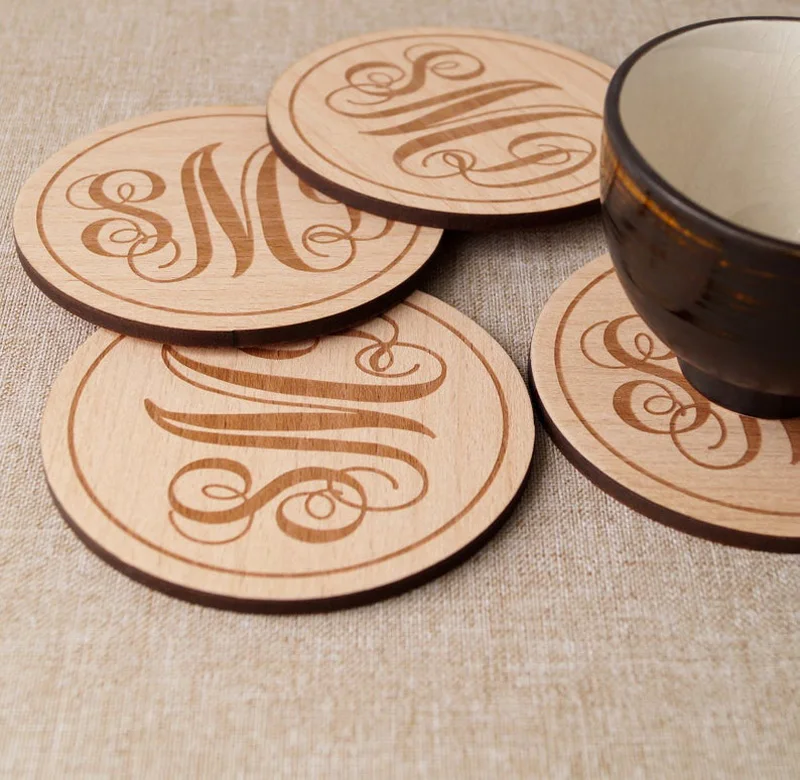 Деревянные подставки под индивидуальный заказ для напитков на выгравированные