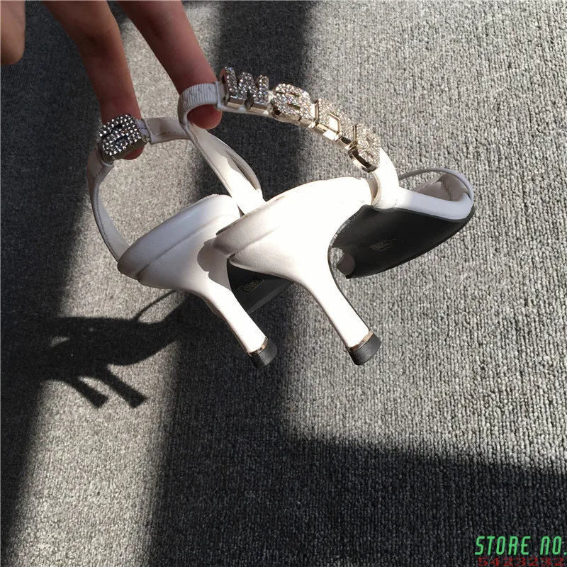 Женские босоножки ручной работы черные сандалии на высоком каблуке с