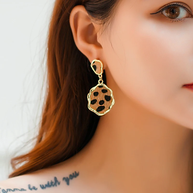 Xinwei новые винтажные бархатные леопардовые серьги для женщин с богемным животным