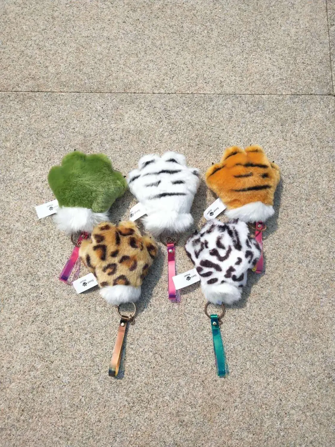 Кулон в форме снежного барса волка тигра виде лап перчатки Плюшевые Ручные куклы