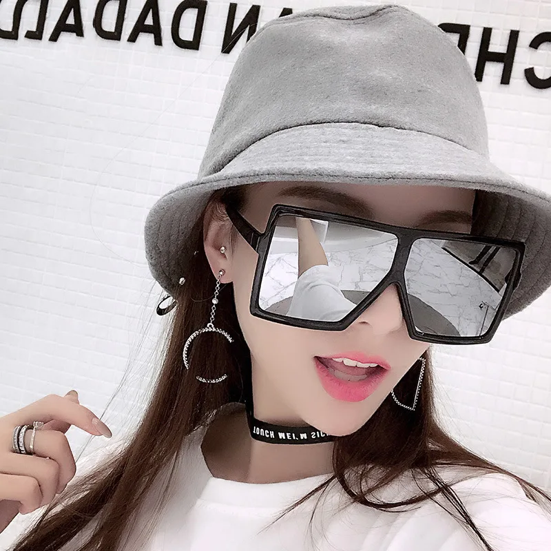 Большие затемненные женские солнцезащитные очки черные модные квадратные