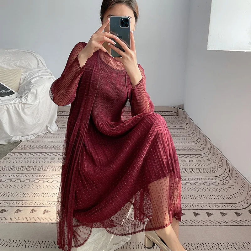 

Pleated Dress Two Large Fake Summer 2021 New Wave Dot Mesh Stitching Temperament Pleated Dress