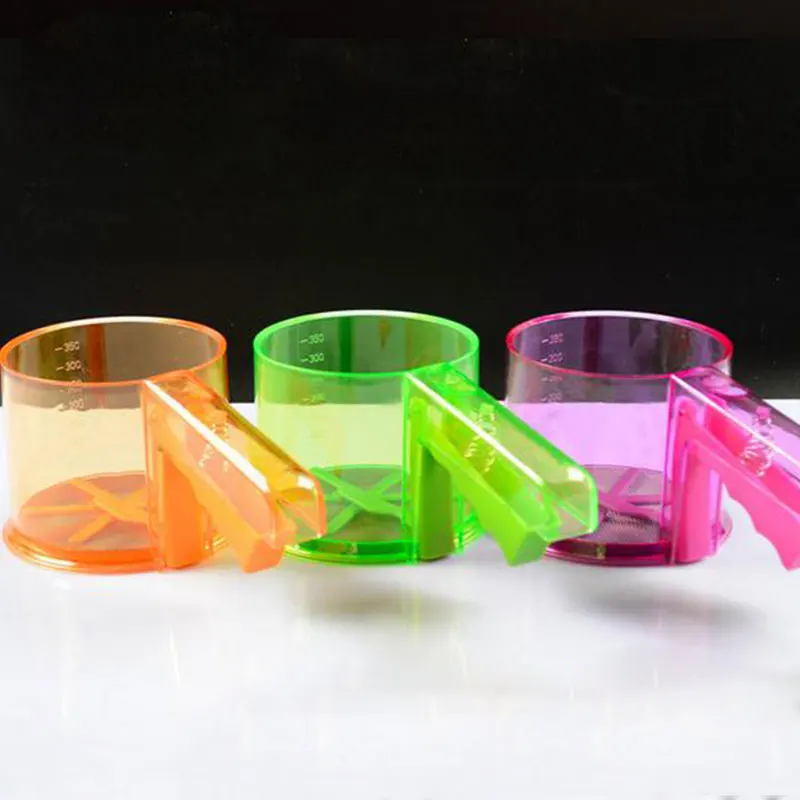 Домашний кухонный просеиватель с пластиковой ручкой давление случайный цвет 1