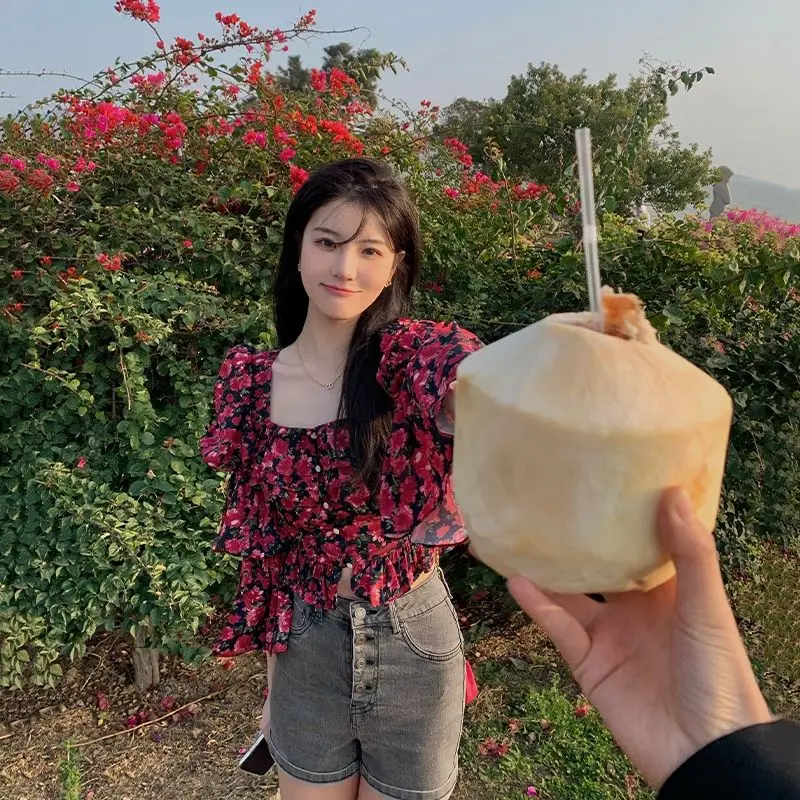 

Blouses Women Print Sweet Elegant Cropped Spring Fashion Slim Korean Style Long Flare Sleeve Square Collar Chiffon Ladies Tops