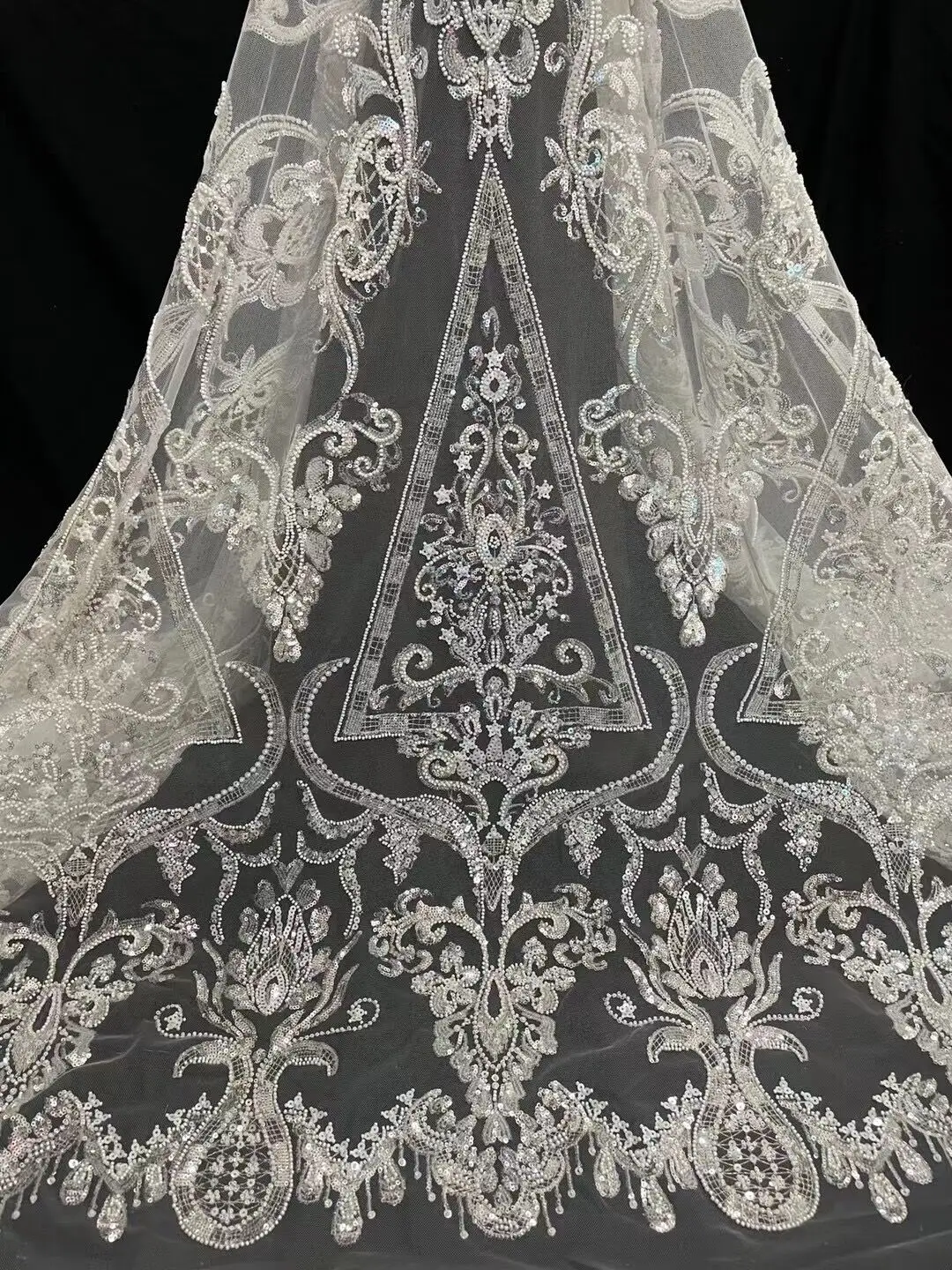 Новейшая Роскошная элегантная кружевная ткань из искусственного бисера