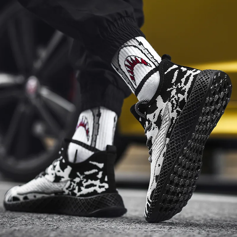 

Men's Running Canvas Shoes Breathable Comfortable Casual Height Increasing Man Sneakers Non-slip Wear-resisting Men Sport Shoes