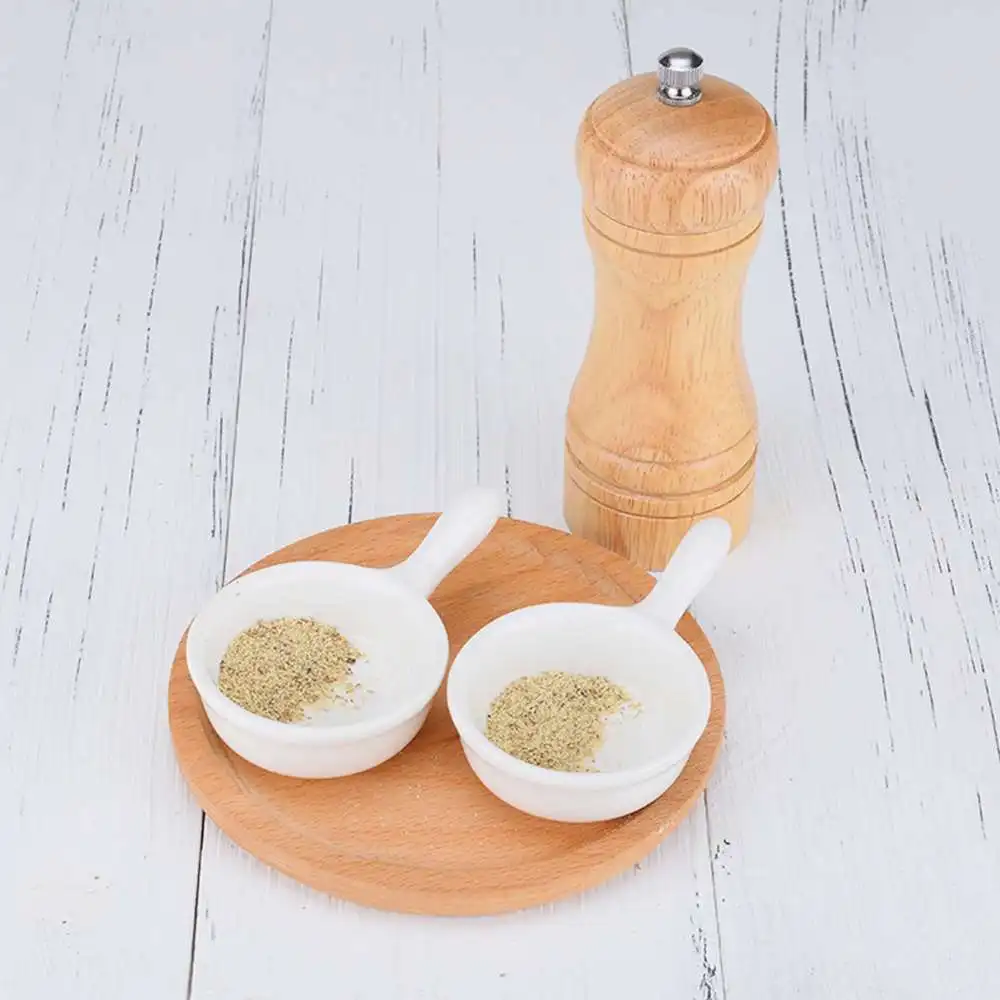 

Wood Mill Pepper Shakers Grinder Outdoor Picnic BBQ Kitchen Accessories