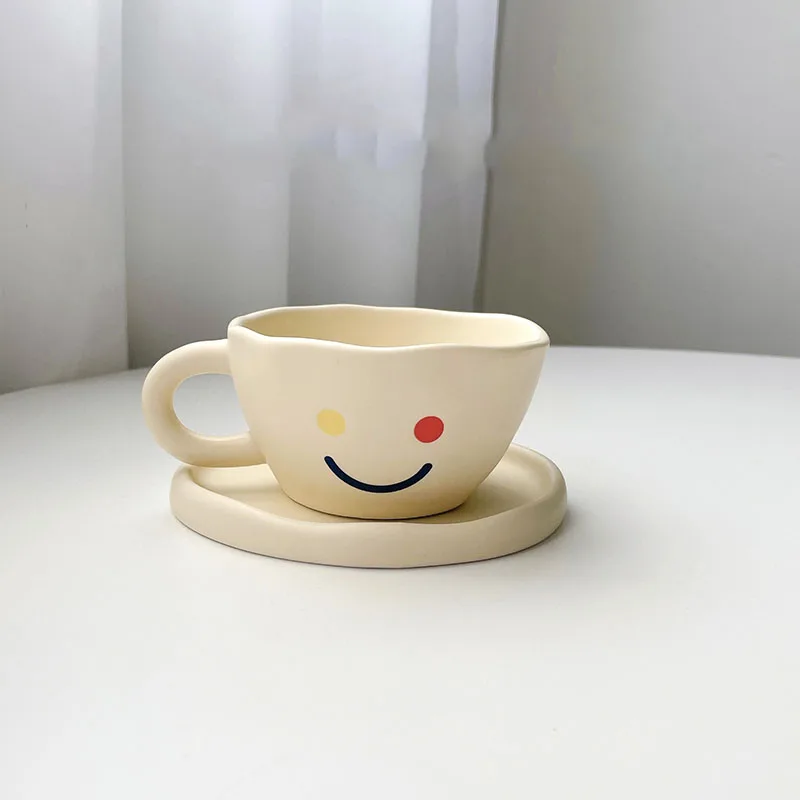 

Matt Ceramic Coffee Cup Ins Capacity Regular Colored Smiley Milk Ceramic Juice Mugs Tazas Kitchenware Кружка أواني الشا Copos