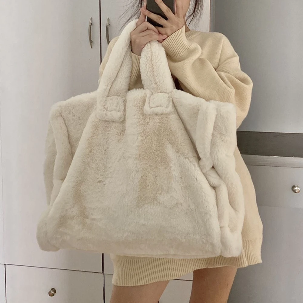 

Overlarge Faux Fur Tote Women Shoulder Bag Designer Soft Plush Handbags and Purses Brands Fluffy Shopper Bags for Women 2022 Ins