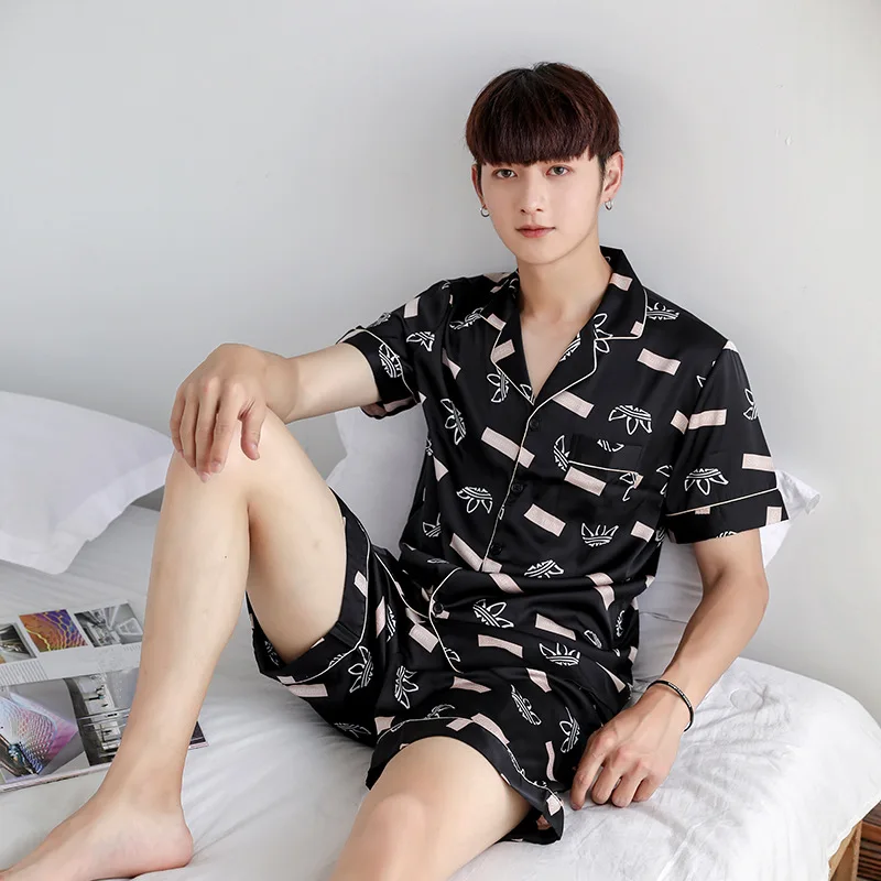 

Summer Korean-style Imitated Silk Fabric Couples Short Sleeve Men and Women Loose-Fit Cardigan V-neck Homewear Set Pajamas