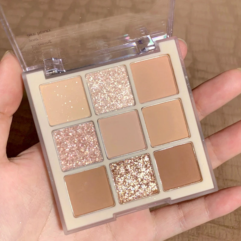 Fashion Milk Tea Eyeshadow Palette Matte Oogschaduw Glitter Fine Silky Powder Naakt Make Strong Adhesion |