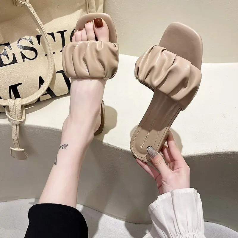 

2021 Summer New Chunky Heel Fashion out Sandals Women's Non-Slip Casual Slippers Outer Wear