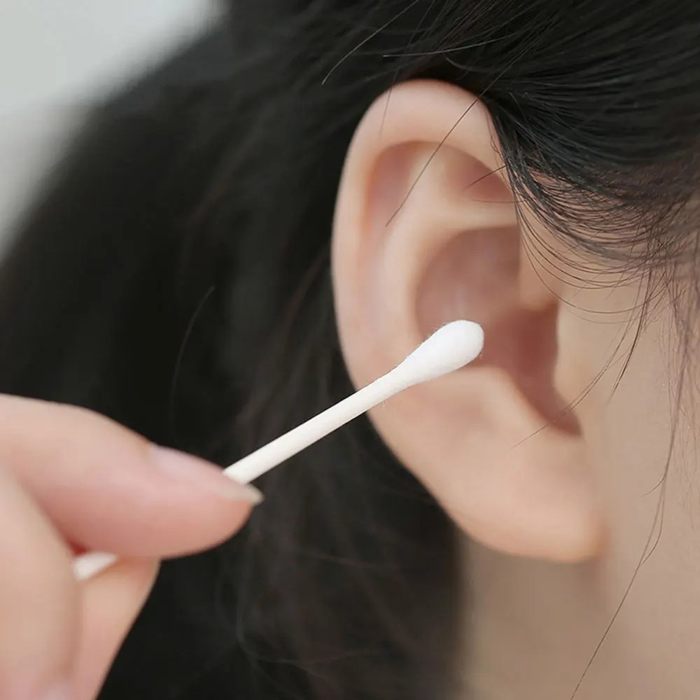 

500pcs Disposable Double Head Cotton Swab Makeup Supplies Makeup Cotton Buds Tip Ear Clean Tools (100pcs in a Package, 5