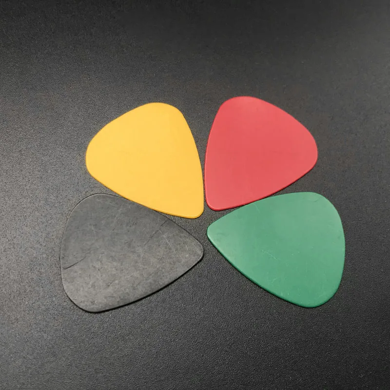 100pcs herz form abs gitarre pick 05mm akustische elektrische bass gutiar pick plektrum guitarra musical instrument free global shipping