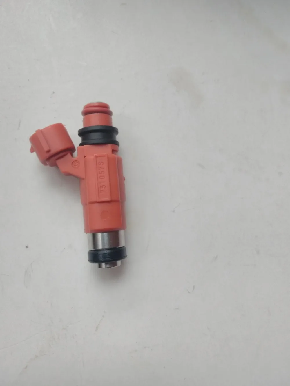 4 шт. Топливные форсунки для подвесного лодки Yamaha Mitsubishi 115HP OE No.INP771 INP-771 CDH210 |