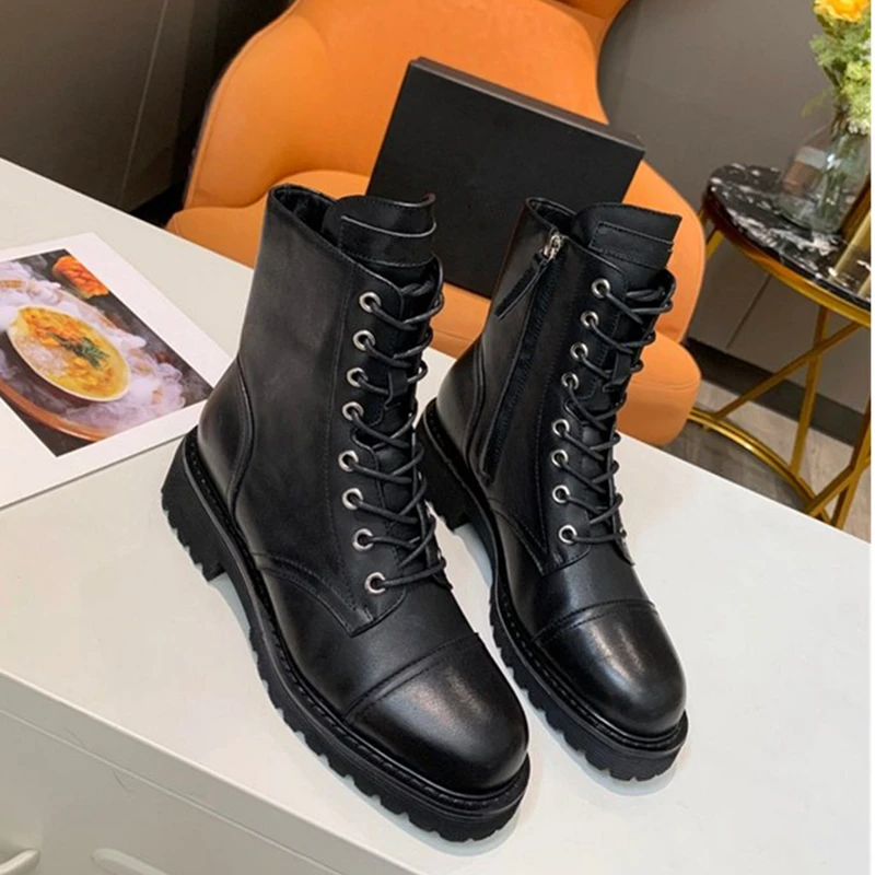Boots Female women shoes Ankle 2020 Autumn British Wind Genuine Leather Thick With Short Boots Motorcycle Martin shoes Luxury 40 Boots Female women shoes Ankle 2020 Autumn British Wind Genuine Leather Thick With Short Boots Motorcycle Martin shoes Luxury 40