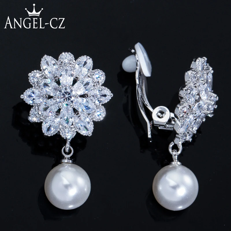 ANGELCZ элегантные серьги-клипсы с белым жемчугом, подушка без пирсинга, CZ кристалл, без отверстия для ушей, серьги с цветком, висячие серьги, ювелирные изделия E211