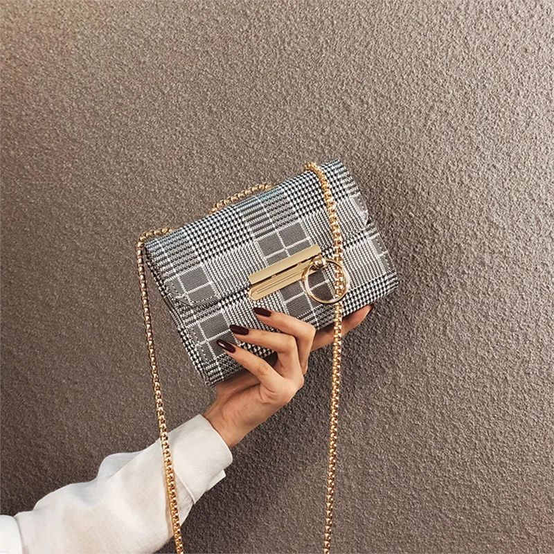 

2020 new fashion high sense small bag women's versatile texture canvas women's messenger bag foreign style chain bag casual vers