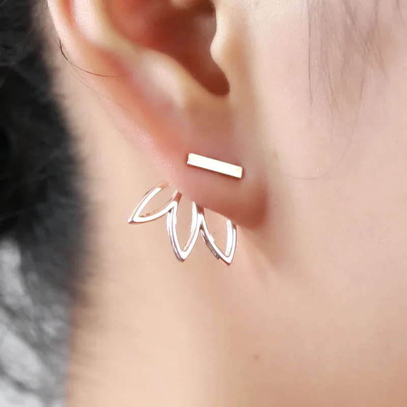 

European and American Personality Simple Style Stud Earrings Fashion Trend Hollow Lotus Women Exquisite Party Jewelry Wholesale
