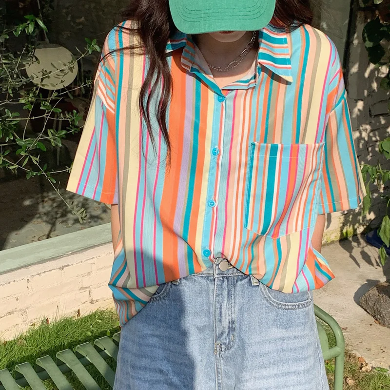 

Shirts & Blouses