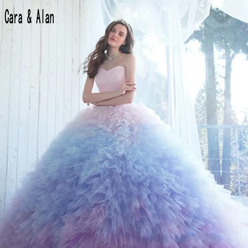 

New Ombre Ball Gown Quinceanera Dresses Sweetheart Neckline Prom Gowns Chapel Length Tulle Ruffled Sweet 16 Dress