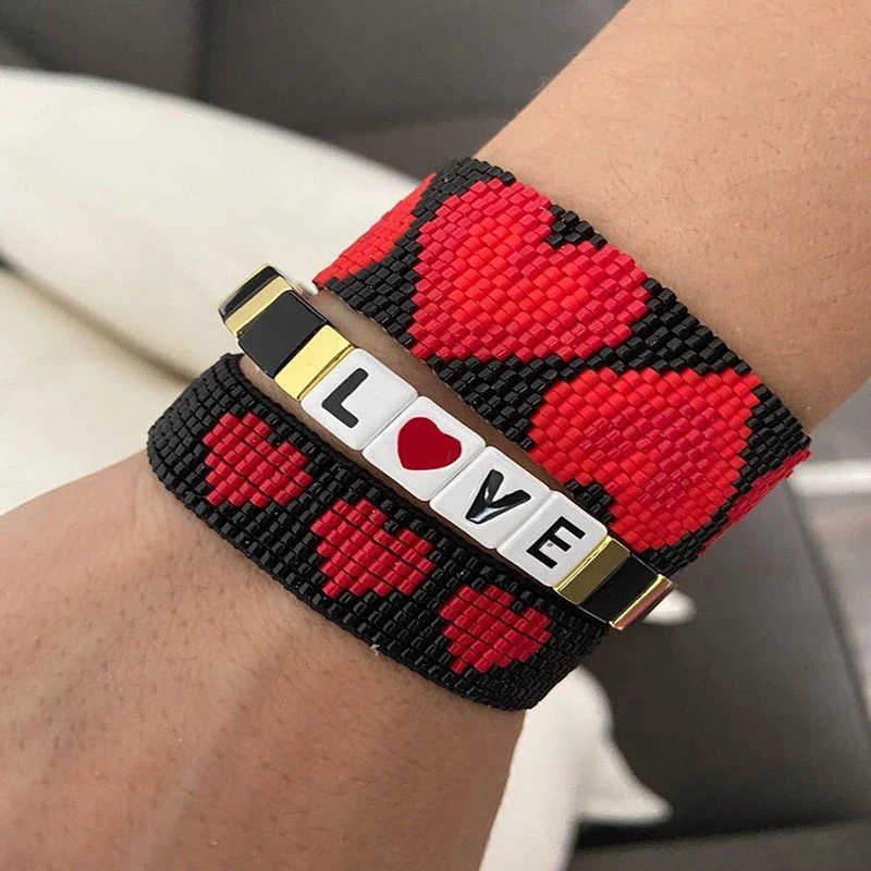 

BLUESTAR Boho MIYUKI Bead Bracelet For Women Star Bracelet Femme Enamel Tile Pulseras LOVE Letter Jewelry Armband