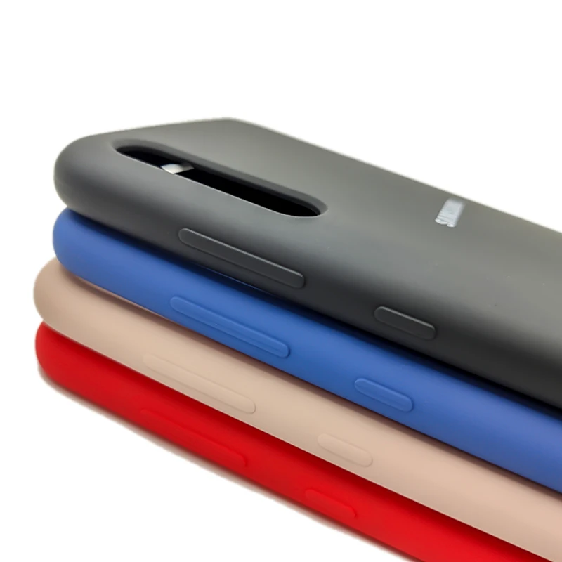 Силиконовый чехол для Samsung Galaxy A70 шелковистая мягкая на ощупь защитная задняя