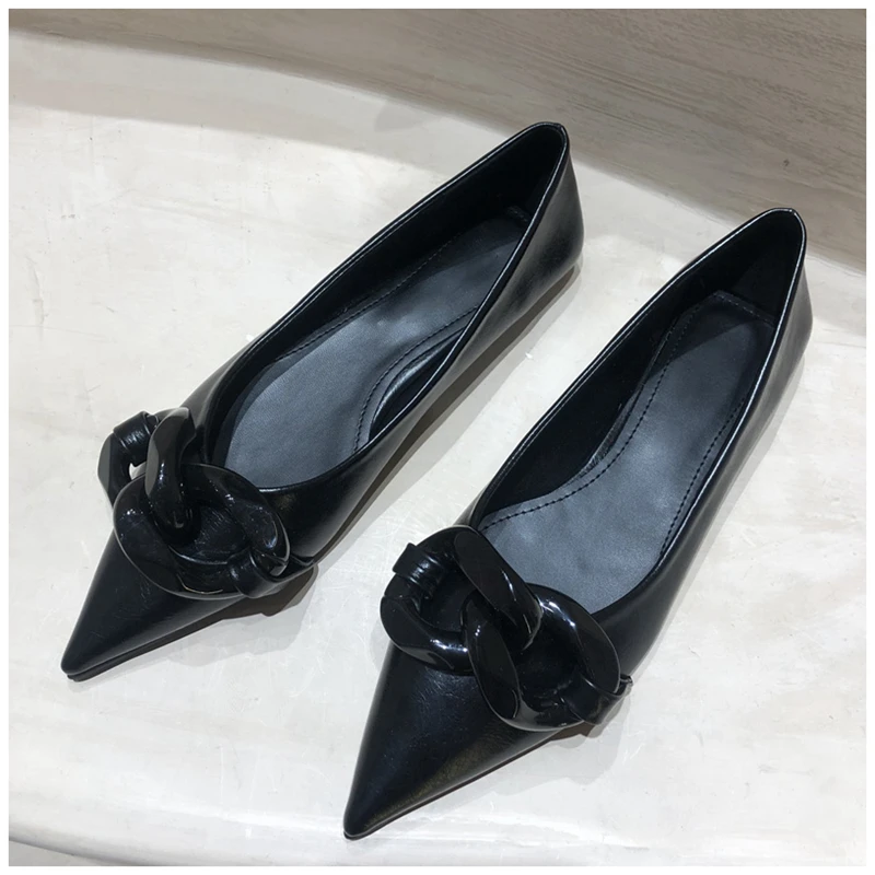 

2021 Brand Design Chain Buckle Flat Shoes Women Flat Heel Ballet Pointed Toe Slip On Female Ballerina Casual Loafers