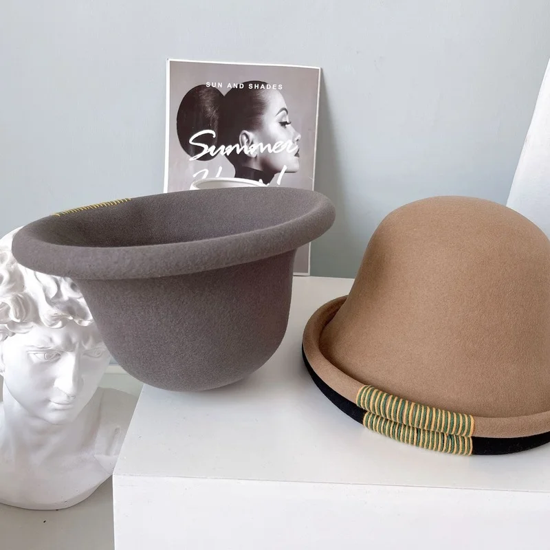 

2021 New Australian Felt Fedoras Hat Female Autumn Winter Woolen Literary Tie Rope Curling Top Hat Simple Solid Color Bucket Hat