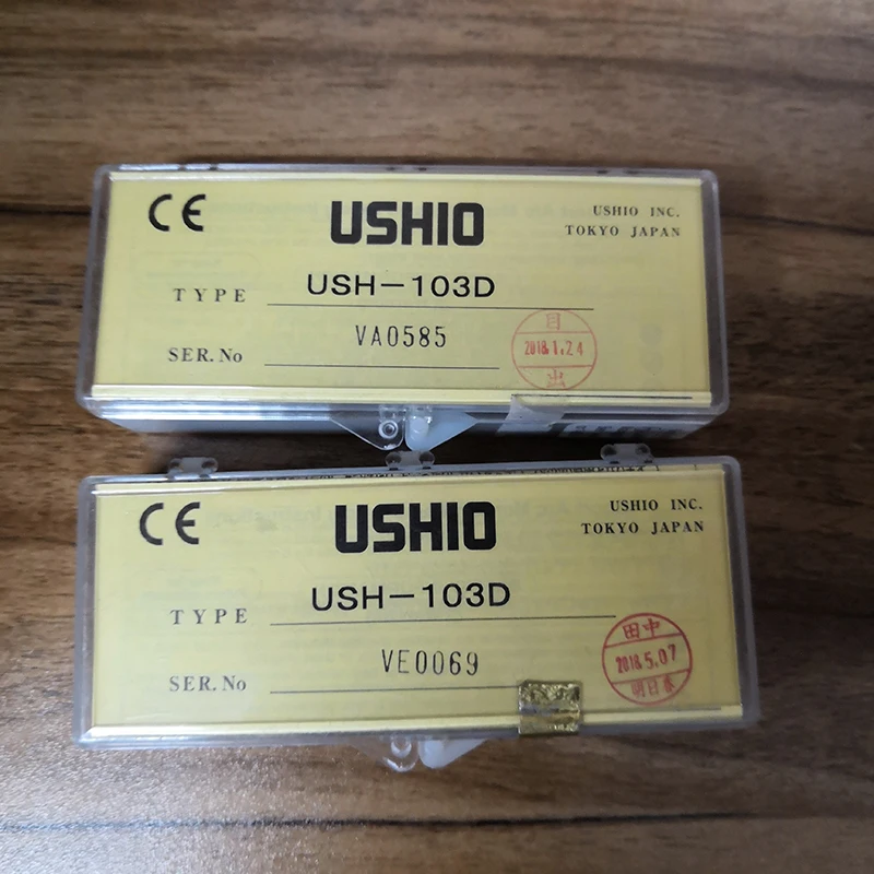 

USHIO USH-103D Fluorescence microscope mercury lamp