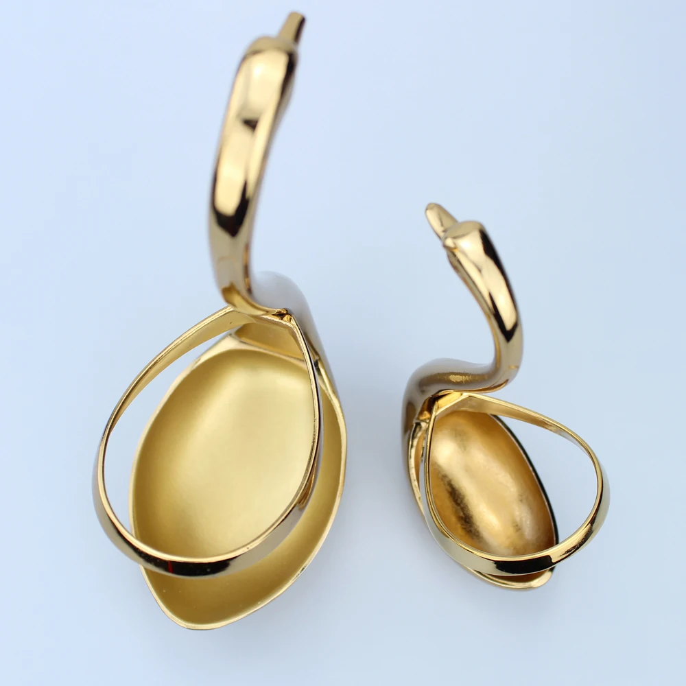 fashion swan style zinc alloy cutlery holder metal base for dinnerware delicate decoration gadget tableware for kitchen cabinet free global shipping