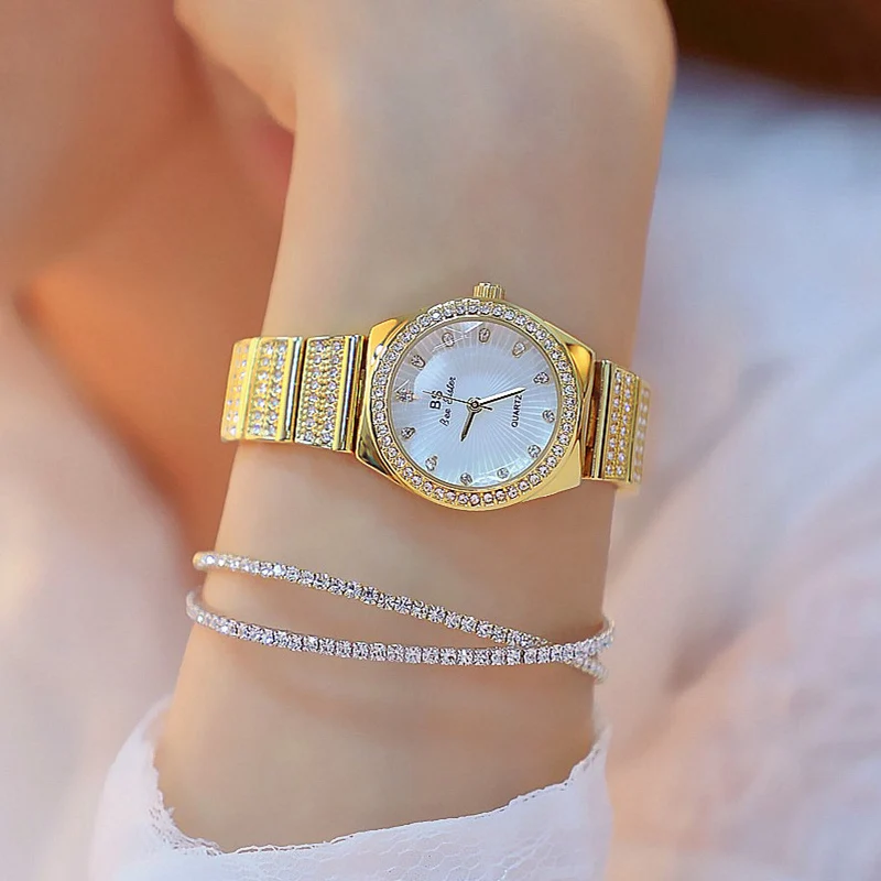 Женские повседневные кварцевые часы наручные золотого цвета с цветком и