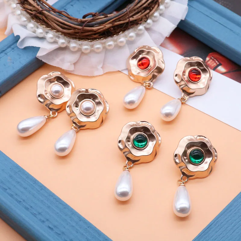 

Teardrop Pearl Charm Earrings Vintage Elegant Women Drop