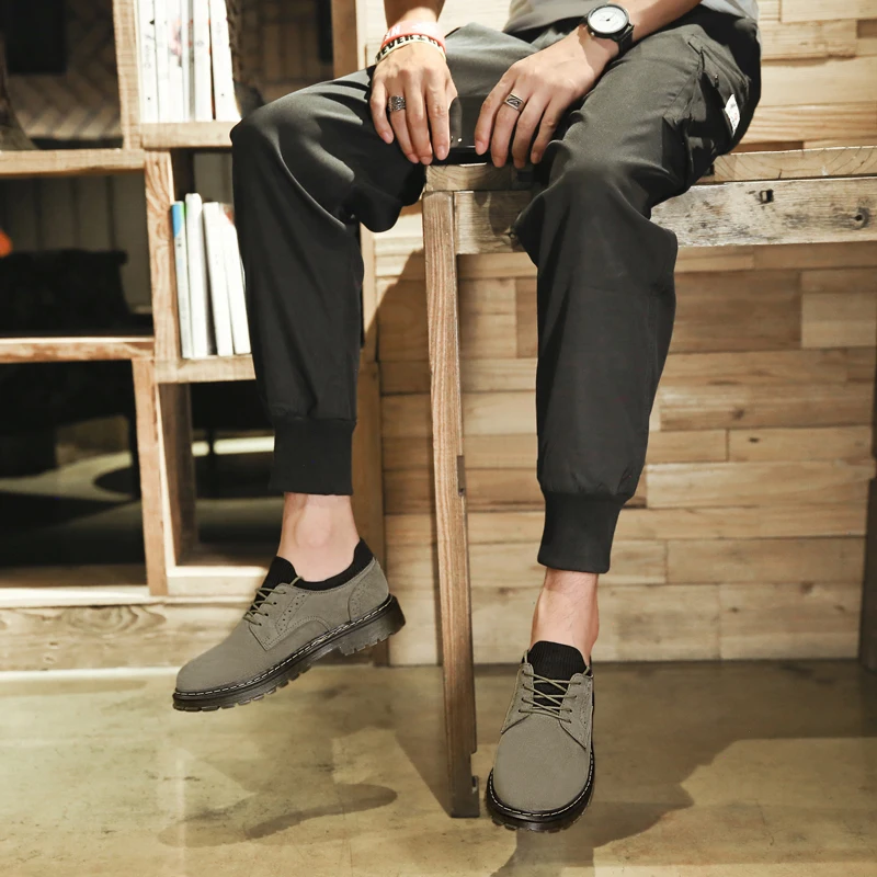 

Men's Shoes
