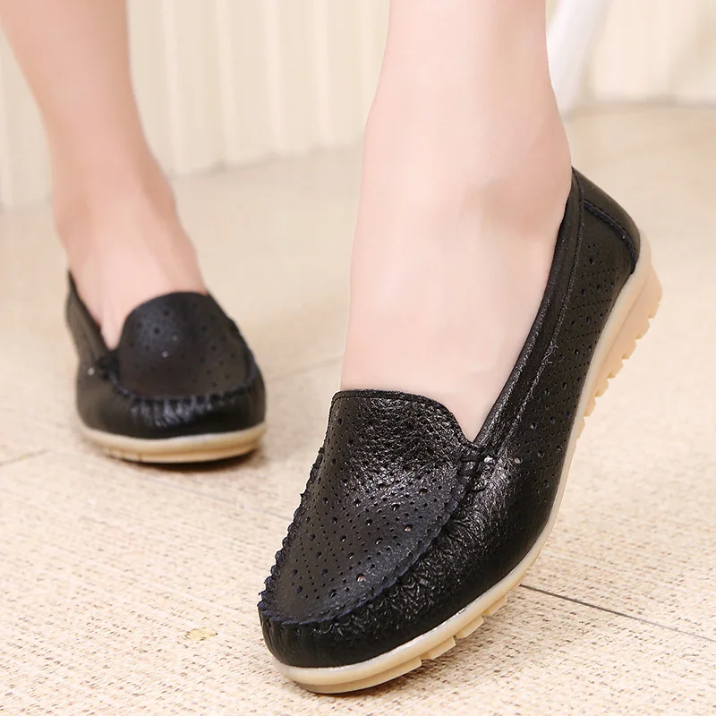 Женские лоферы с вырезом без застежки балетки из натуральной кожи на плоской