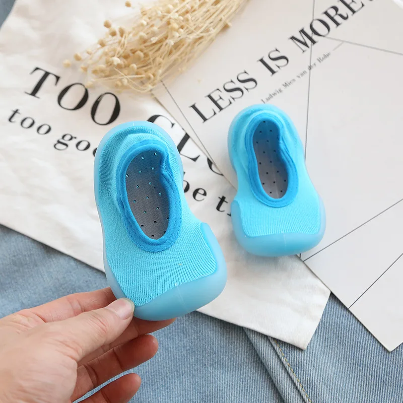 Дышащие нескользящие носки для малышей однотонные обувь маленьких девочек с