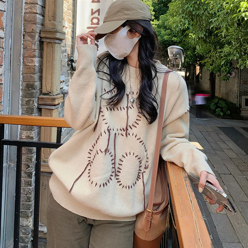 Пуловер женский с круглым вырезом Осень-зима 2021 | Женская одежда