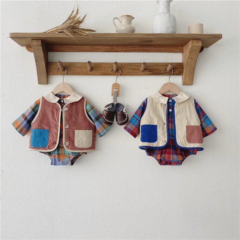 

Autumn New Baby Bodysuits Plaid One Piece Peter Pan Collar Girls Jumpsuits Option Waistcoat