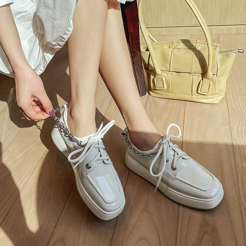 

2021 Spring Platform Shoes Woman Metal Secoration Genuine Leather Chunky Heels Pumps For Women Working Basic Women Shoes