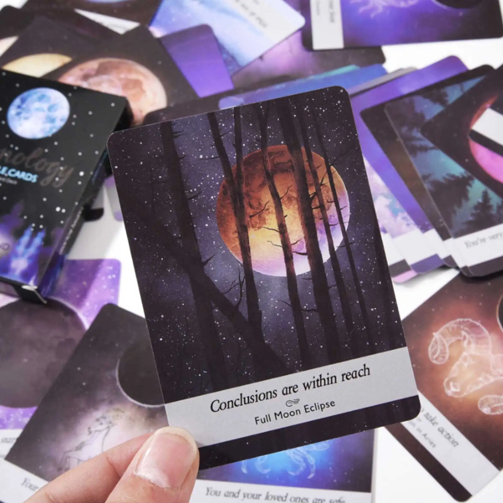 

44PCS For Moonology Oracle Cards Game Family Interactive Full English Board Game Card Children's Educational Toys