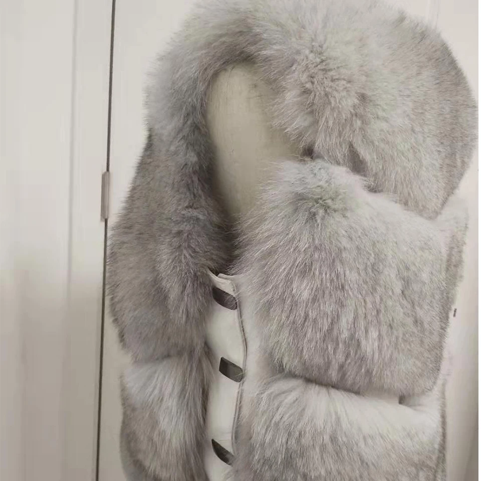 Женская жилетка с натуральным лисьим мехом зимняя короткая куртка рукавом три