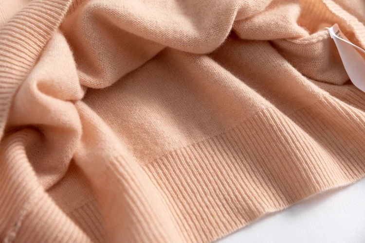 

Women's 100% Real Wool Crew Neck with Lace Long Sleeve Pullover Sweater Top Shirt OT1103