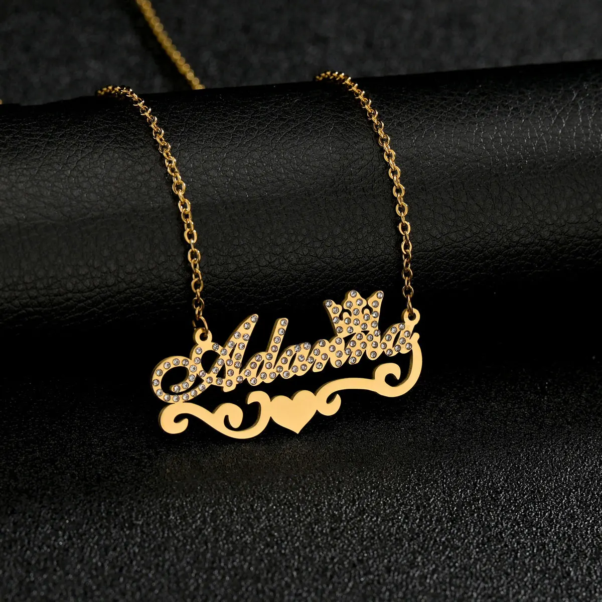 

Personalized Name Necklace Customized Crown Heart Letter Stainless Steel Pendant for Women Men Handmade Jewelry Gifts