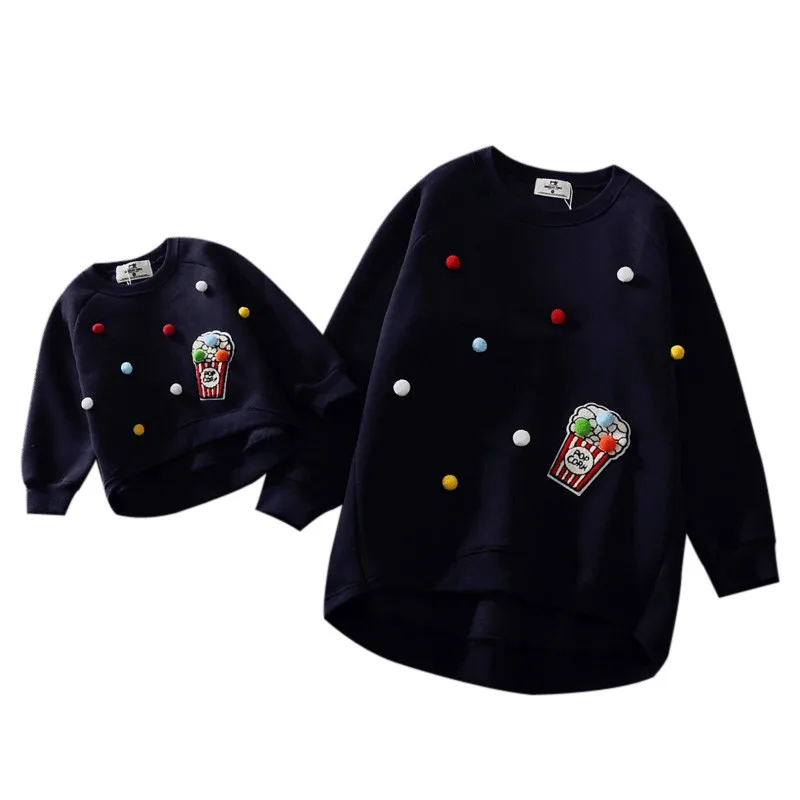 Одежда для мамы и сына коллекция 2019 года зимняя Одинаковая одежда всей семьи